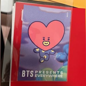 BT21 Tata Postcard